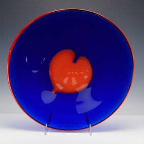 Hut Princ Art Glass Heart Plate