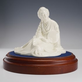 Royal Doulton Figurine with Base, Japanese Fan HN405