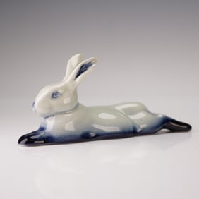Royal Doulton Blue Flambe Figurine, Lying Down Hare HN2593