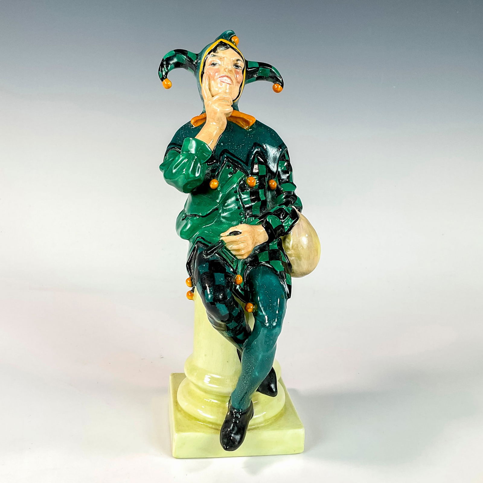Royal Doulton Figurine, Jester HN71 (1 of 3)