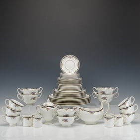 50 Wedgwood Bone China Dinner Service for Six, Osborne