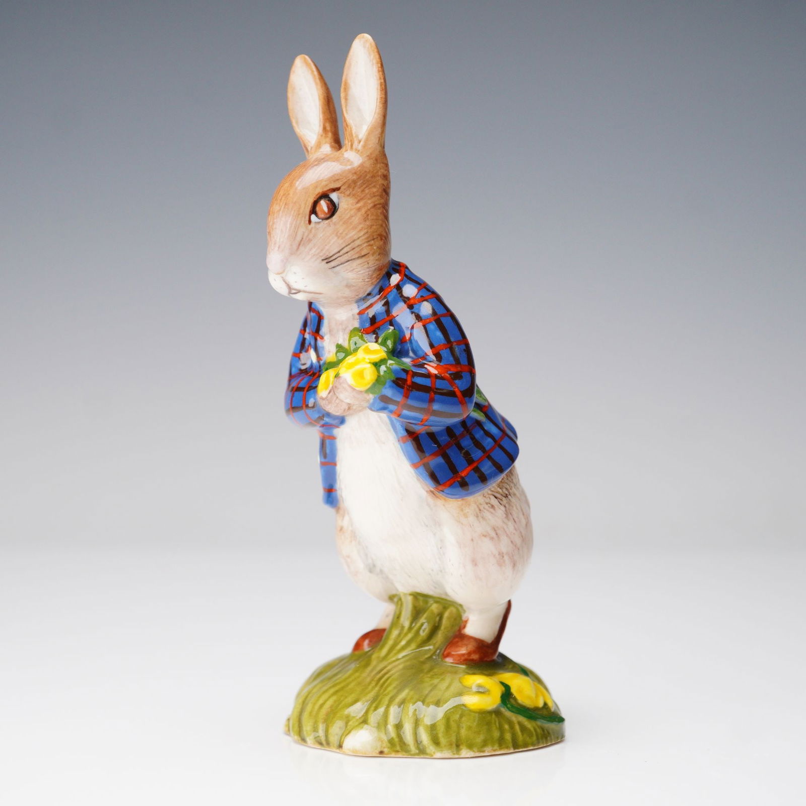 Royal Doulton Beatrix Potter Prototype Figurine, Peter with Daffodils (1 of 5)