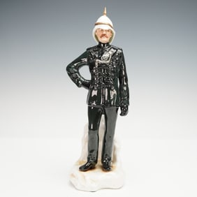 Michael Sutty Porcelain Sculpture, 7th Gurkha Rifles