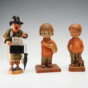 3pc Wooden Newspaper Themed Figurines