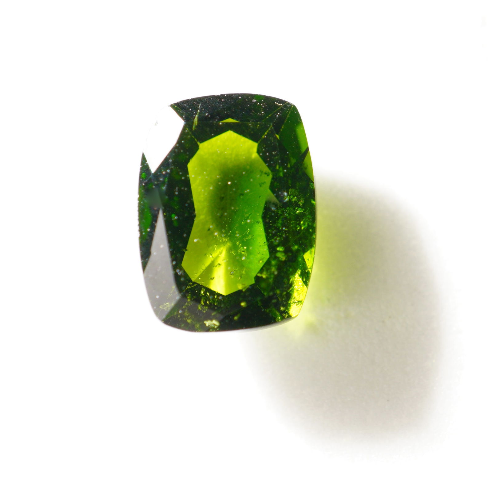 1.59 CT Chrome Diopside Cushion Cut Gemstone (1 of 2)