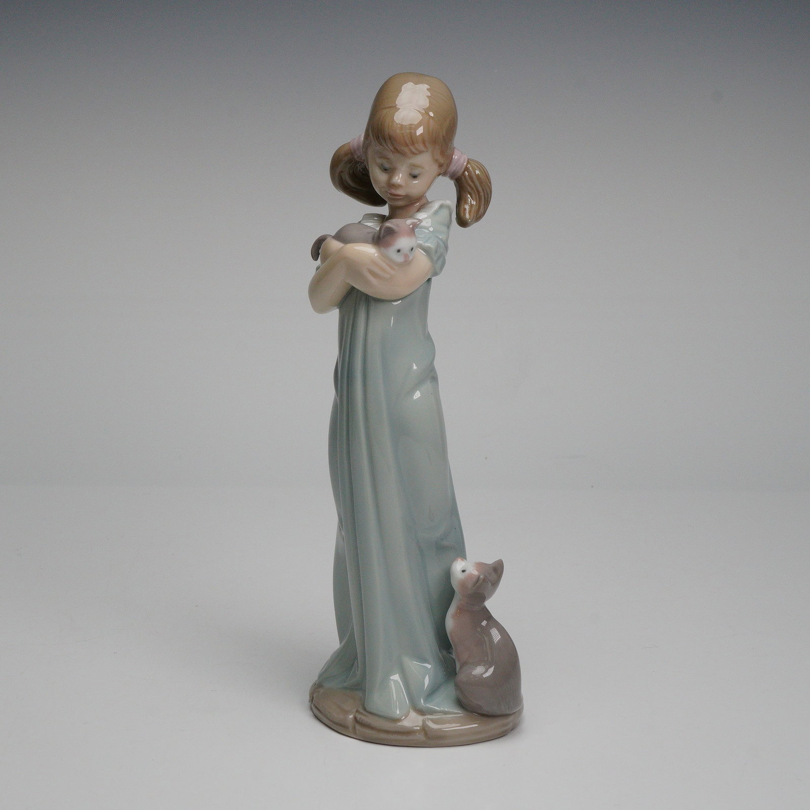 Lladro Porcelain Figurine, Don't Forget Me! 1005743 (1 of 5)