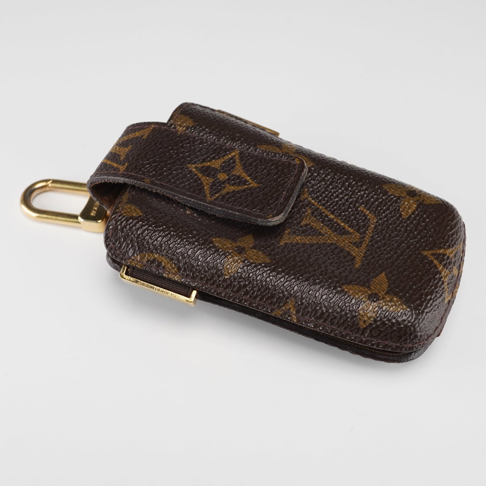 Louis Vuitton Monogram Clip-On Phone Case (1 of 4)