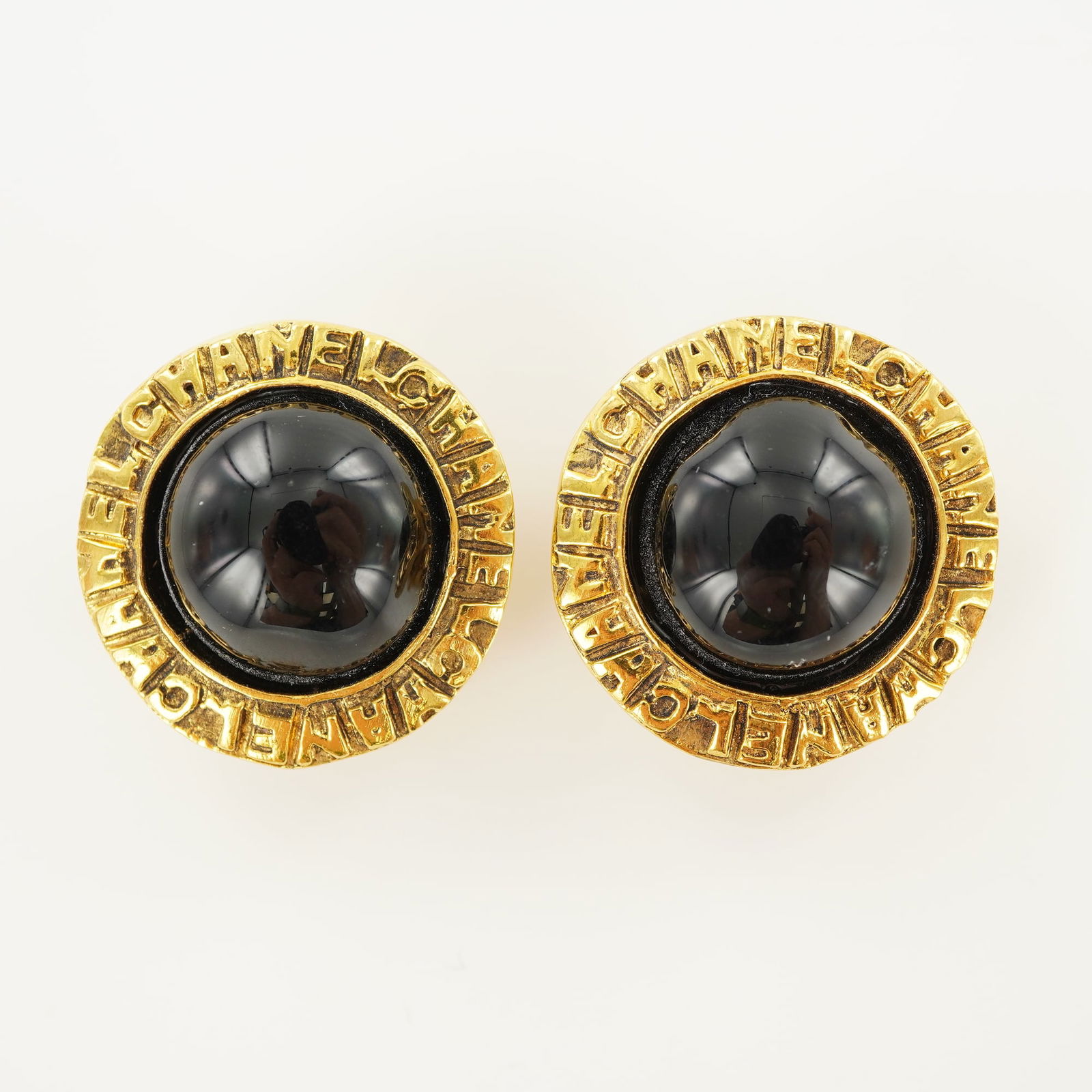 Chanel Black Cabochon Logo Gold Tone Clip Earrings (1 of 4)