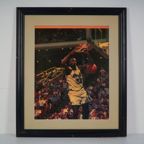 Shaquille O'Neal Autographed Orlando Magic Dunk Photograph
