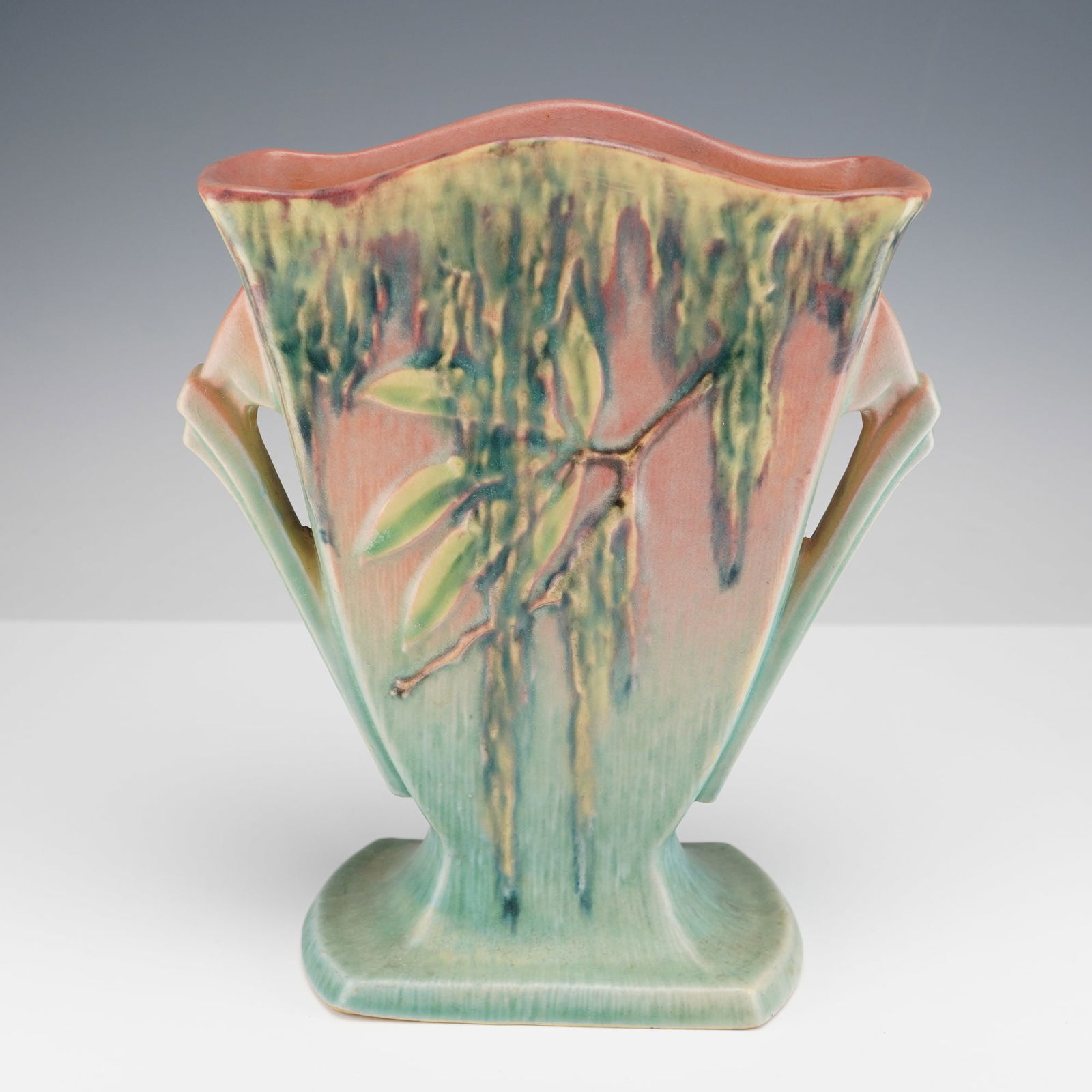 Roseville Pottery Double-Handle Vase, Moss (1 of 4)