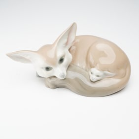 Lladro Porcelain Figurine, Fox And Cub 1001065