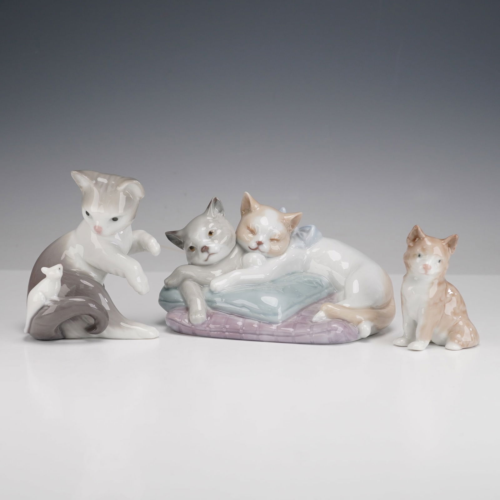 3pc Lladro and Nao by Lladro Porcelain Cat Figurines (1 of 3)