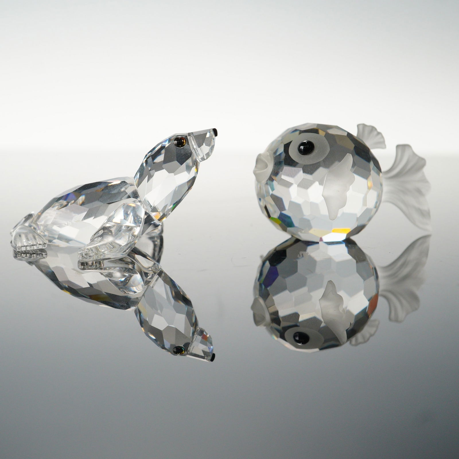2pc Swarovski Silver Crystal Figurines, Baby Sea Lion and Small Blowfish (1 of 5)