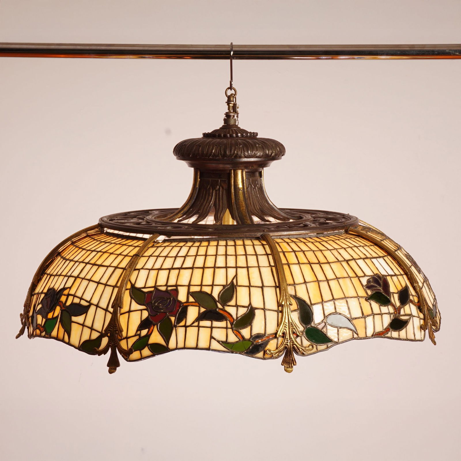 Tiffany Style Stained Glass Hanging Lamp w/ Floral Motif (1 of 5)