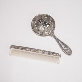 2pc Baby Vanity Set Silver Pated with Teddy Bear Design