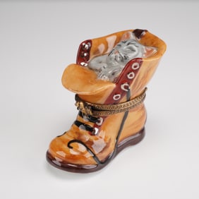 Chanille Limoges Porcelain Cat in Boot Keepsake Box