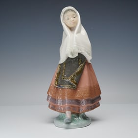 Lladro Porcelain Figurine, Festival Time 01005053