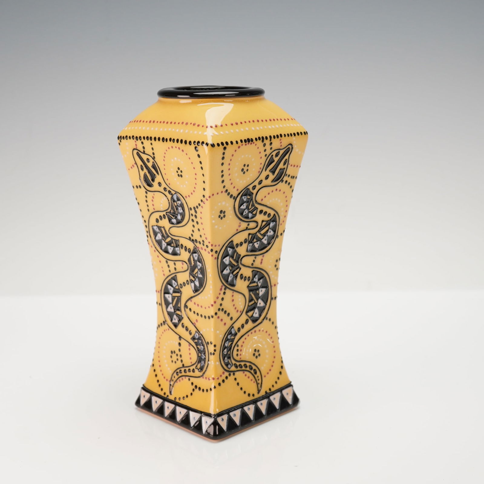 Moorcroft Papunya Trial Serpent Vase (1 of 4)