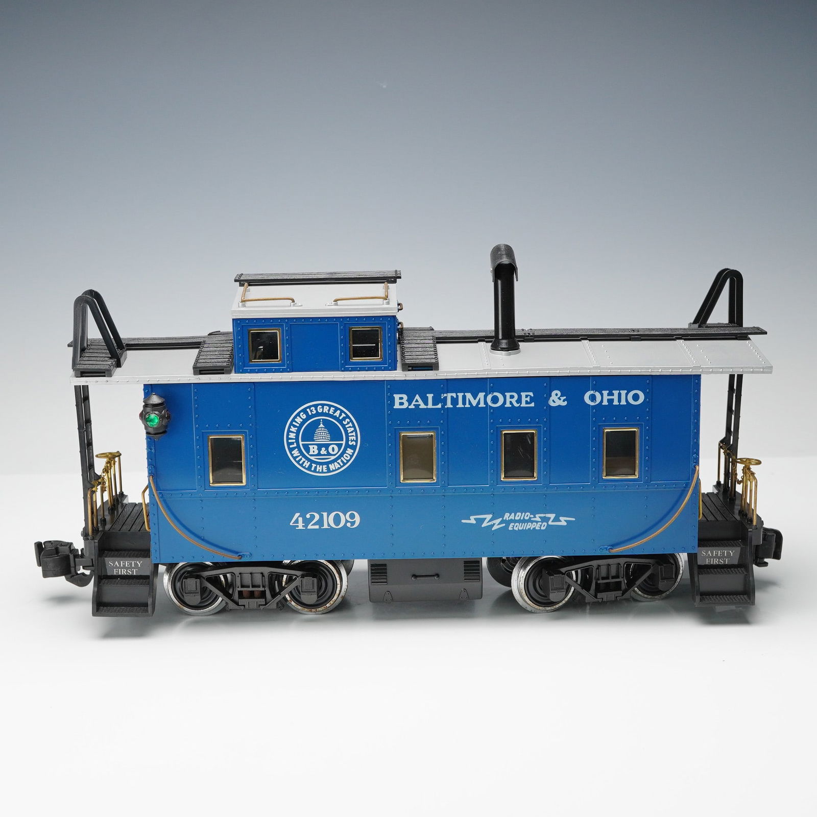 Aristo-Craft Baltimore & Ohio Steel Caboose Model Train, G Scale (1 of 6)