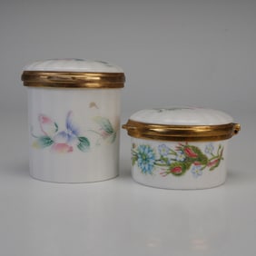 2pc Aynsley Bone China Lidded Boxes, Little Sweetheart & Wild Tudor