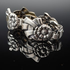 Sterling Silver Ribbon and Floral Panel Bracelet