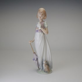 Lladro Porcelain Figurine, Summer Stroll 1007611