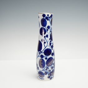 Lomonosov Imperial Porcelain Cobalt and Gold Plum Vase