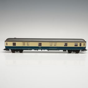 Roco HO Scale Passenger Car Model 4259