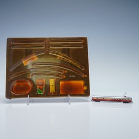 2pc Marklin Mini-Club Z Scale Sets, Nos. 8192 SET-T1 and Electric Train