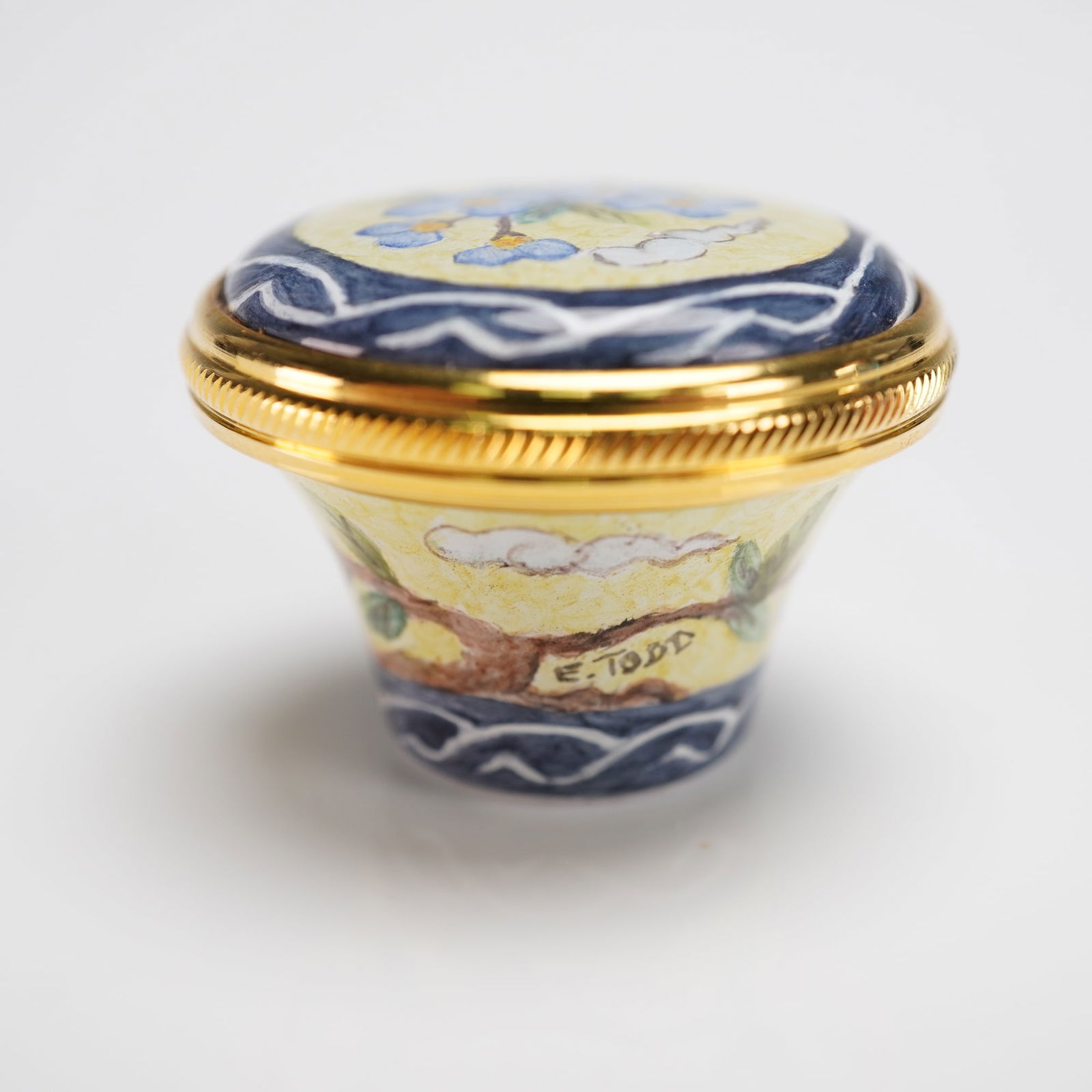 An Elliot Hall Enamels Hand-Painted Bell-Shaped Box, signed E. Todd, 1/1 (1 of 5)