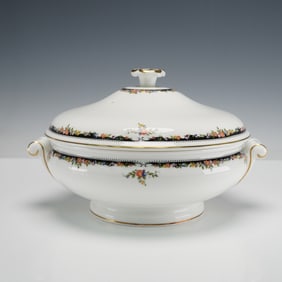 Wedgwood Bone China Round Covered Vegetable Bowl, Osborne