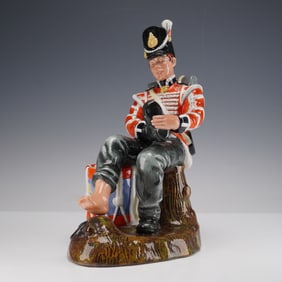 Royal Doulton Figurine, Drummer Boy HN2679