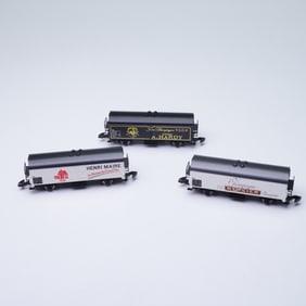 Marklin Mini-Club 8125 Wine & Spirits Refrigerator Car Set, Boxed