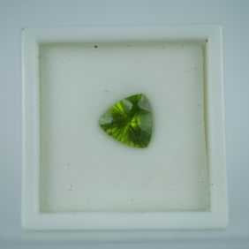 2.70 CT Peridot Trillion Cut Gemstone