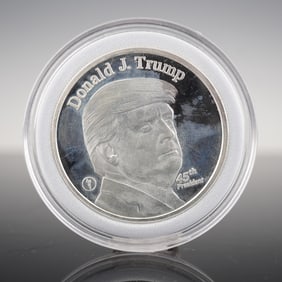Donald J. Trump 1 Troy Ounce Silver Round