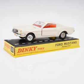 Dinky Toys 161 Ford Mustang Fastback 2+2 Model Car with Display