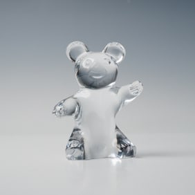 A Daum France Clear Crystal Teddy Bear Figurine