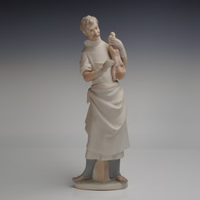 Lladro #4763 Obstetrician Physician Figurine