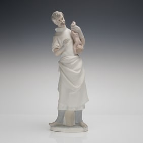 Lladro Matte Porcelain Sculpture Obstetrician Doctor with Baby Model 4763