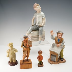 5pc Assortment of Newspaper Themed Figurines