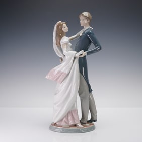 Lladro Porcelain Sculpture, I Love You Truly 1001528
