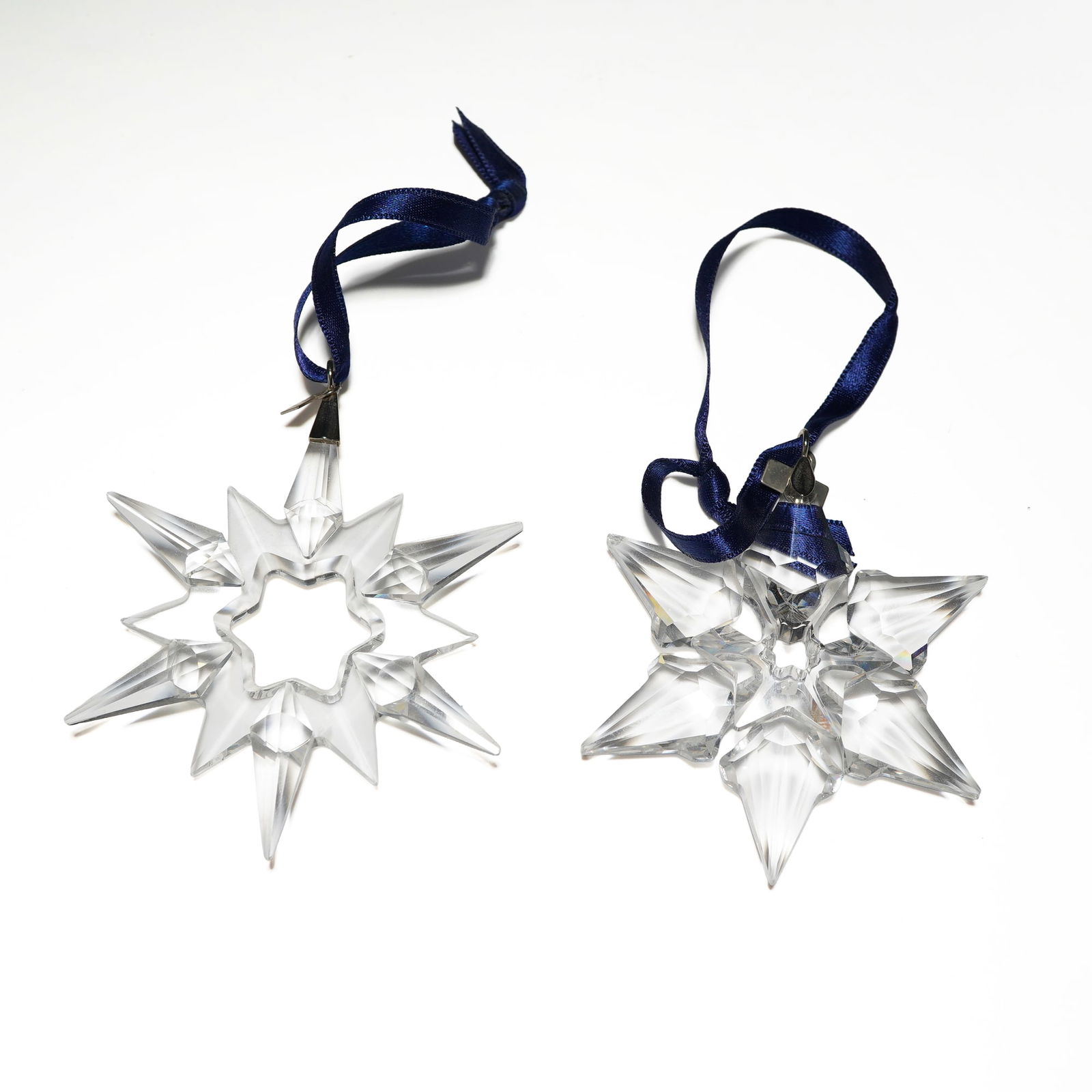 2pc Swarovski Crystal Annual Edition Snowflake Ornaments (1 of 3)