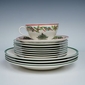 13pc Spode Christmas Tree Dinner and Salad Set with Cup and Saucer