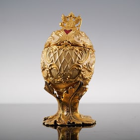 Joan Rivers Faberge Style Musical Egg Figurine with Cathedral Interior