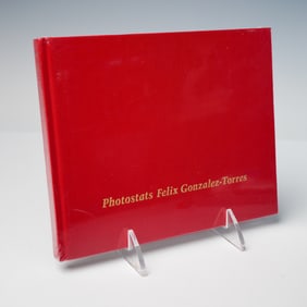 Felix Gonzalez-Torres: Photostats. Siglio Press.