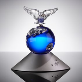 Swarovski Crystal Planet Vision 2000 Millennium Edition Figurine