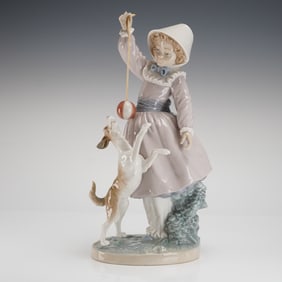 Lladro Porcelain Figurine Teasing the Dog Model 5078