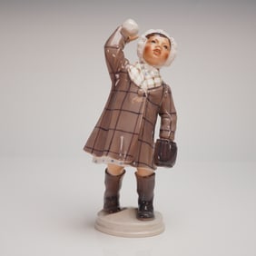 Dahl Jensen Porcelain Figurine The Snowball Thrower Model 1180