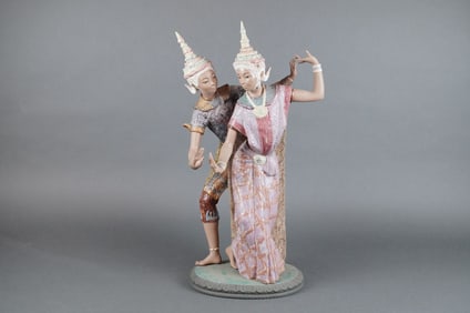 Lladro Gres Sculpture Thailandia of Two Siamese Dancers