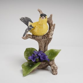 Boehm Porcelain Goldfinch Figurine Model 30326 Made in USA 1988